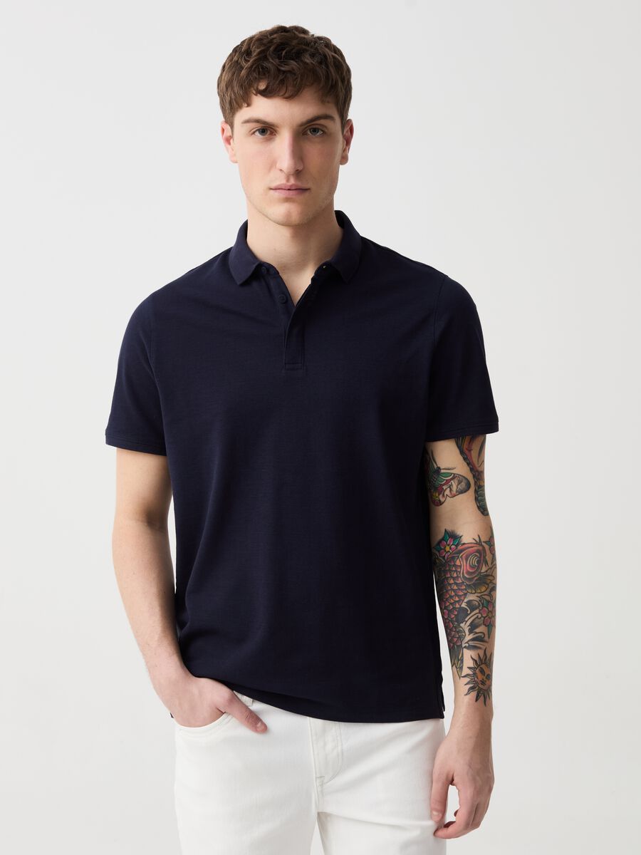 Solid colour piquet polo shirt_0