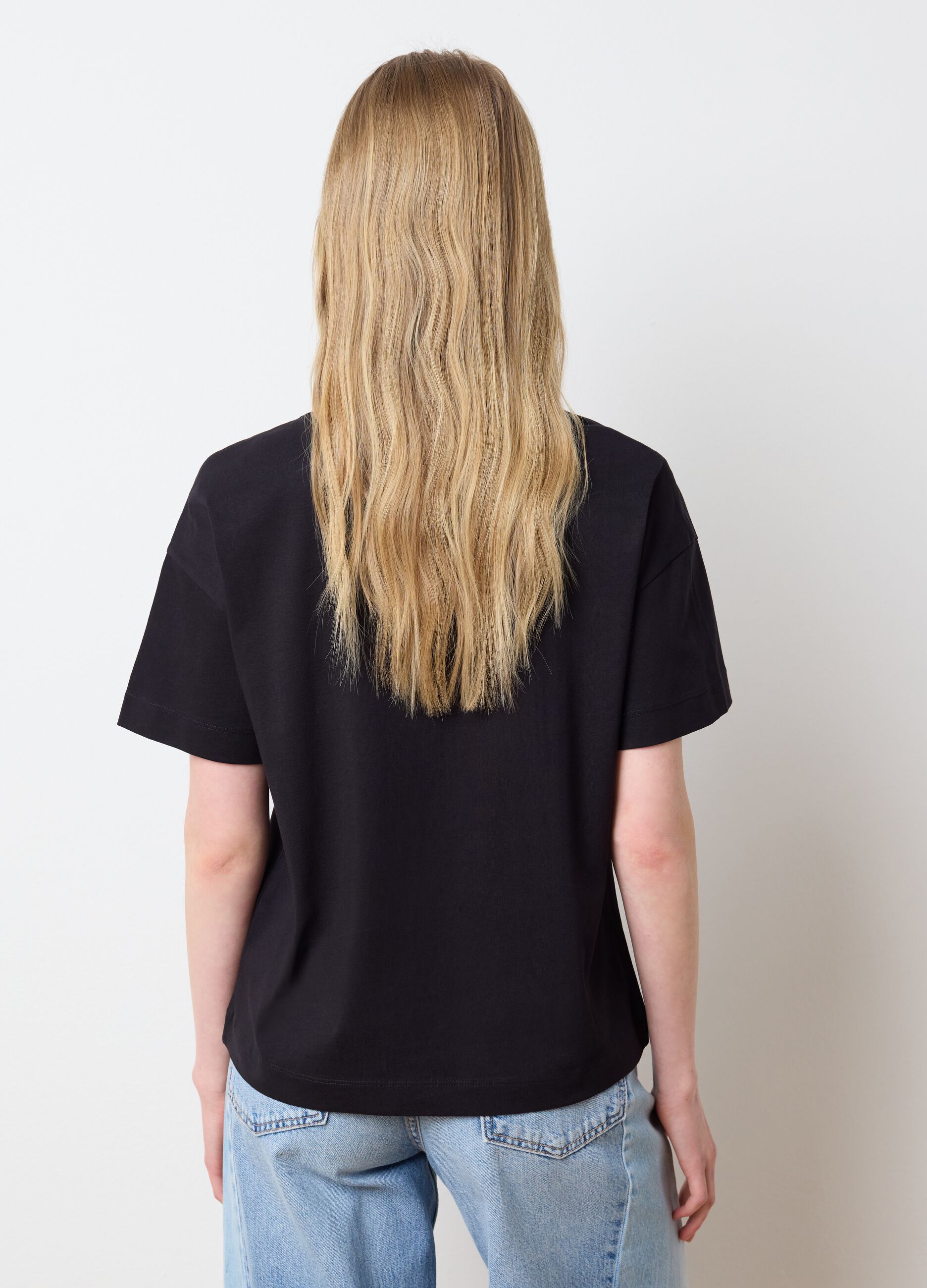 T-shirt da donna in puro cotone nero regular fit