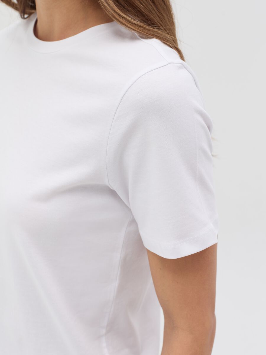 Essential T-shirt in organic cotton_2