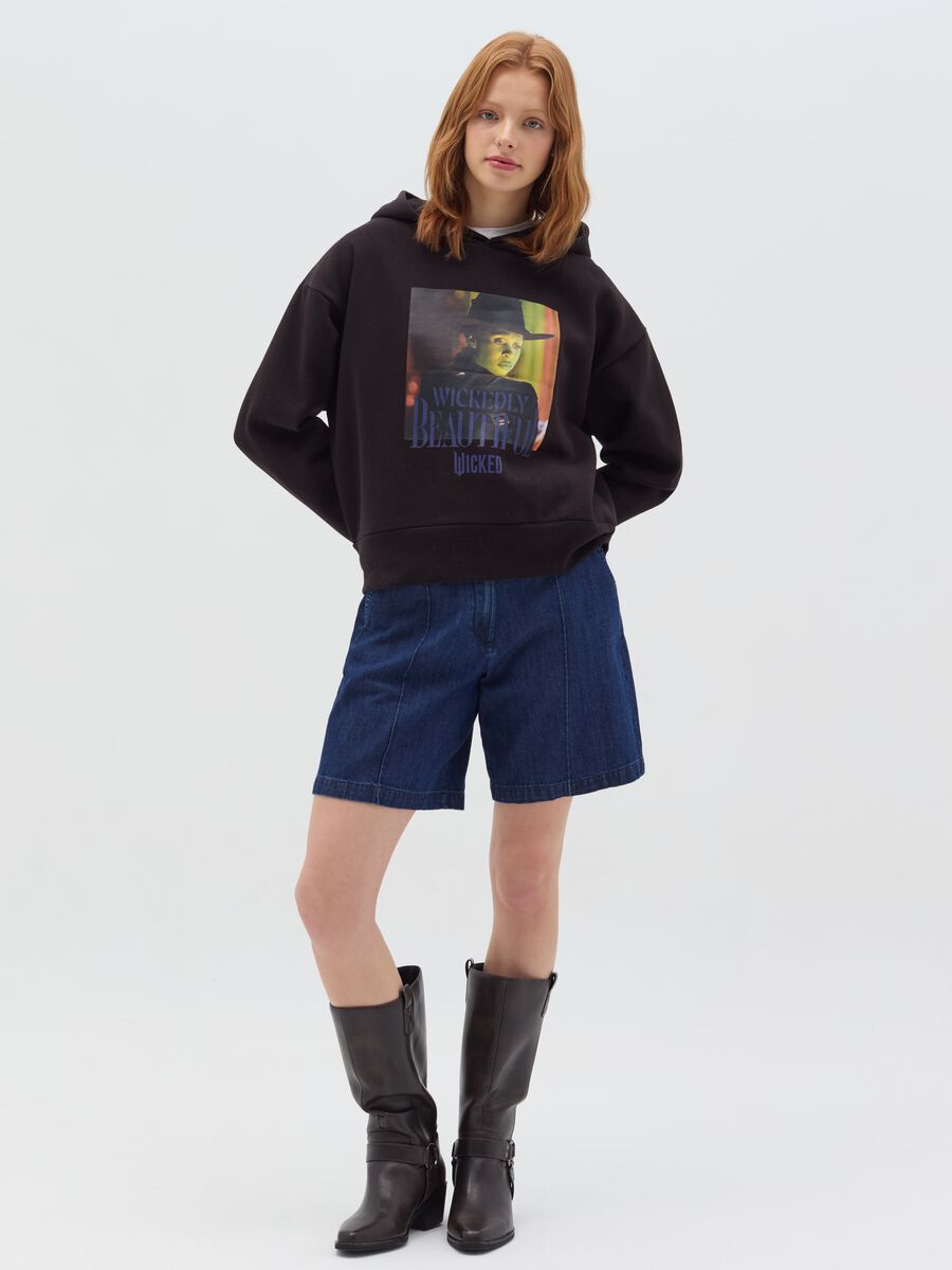 Sweatshirt with hood and Wicked print_1
