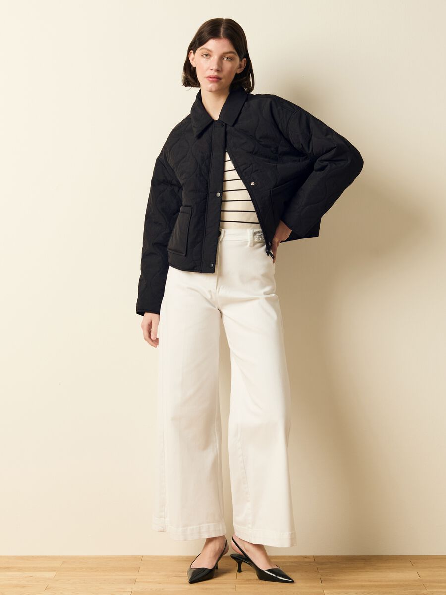 Short quilted jacket with buttons_0