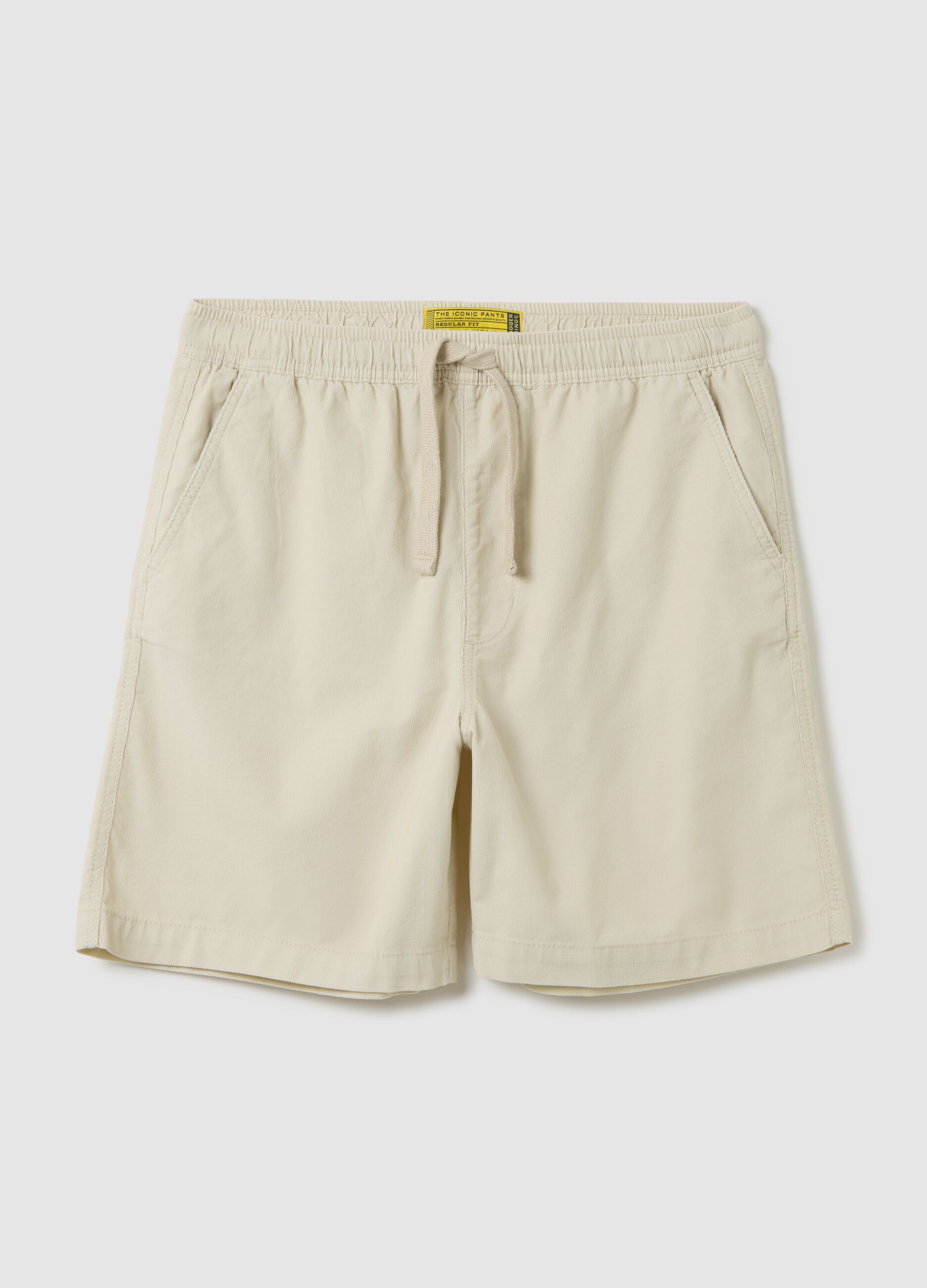 Cream-coloured corduroy Bermudas