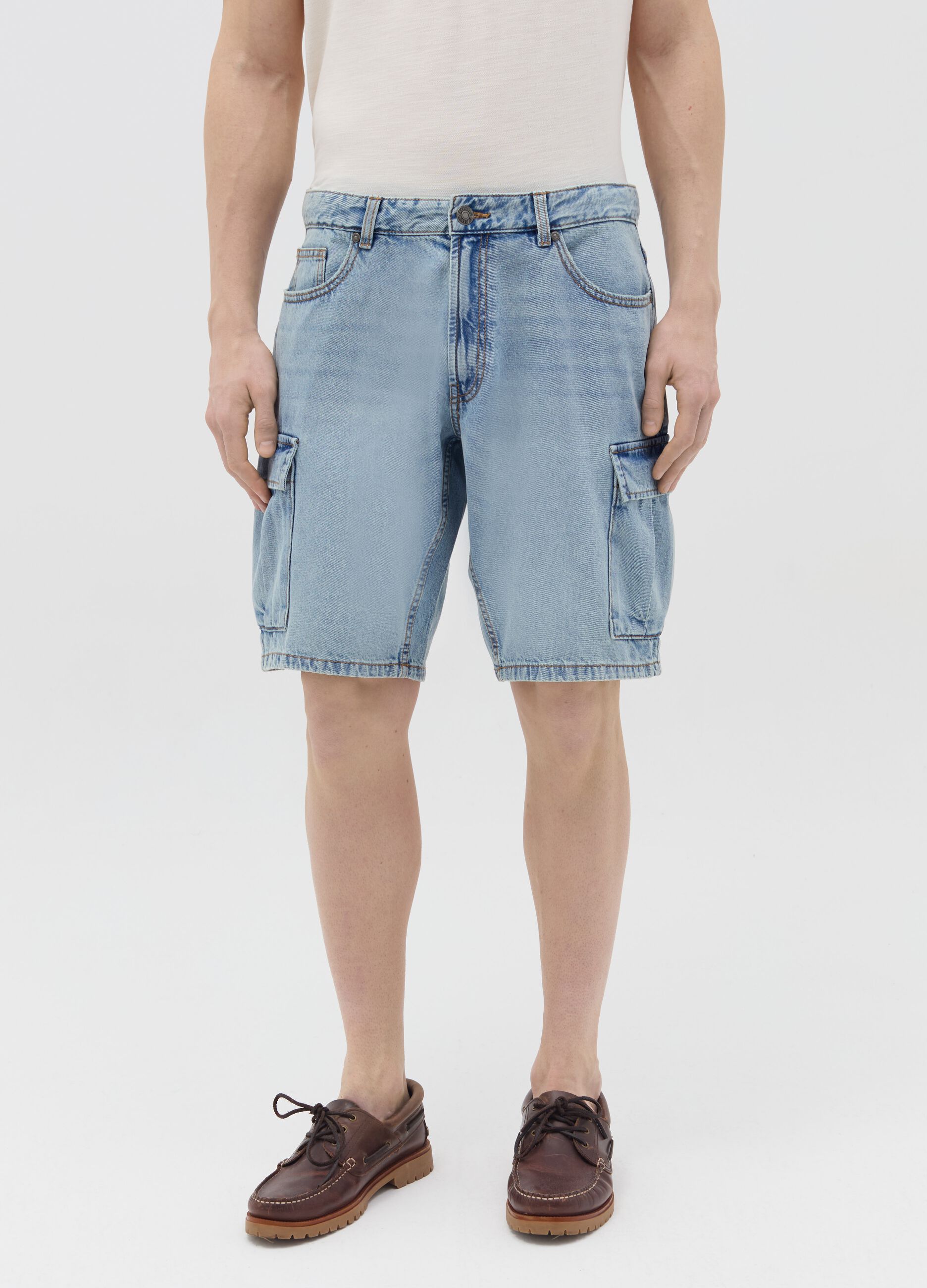 Cargo Bermuda shorts in denim