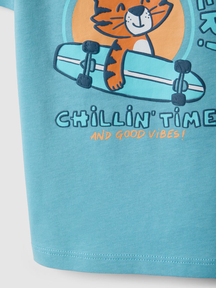 T-shirt in puro cotone azzurra da bimbo regular fit con tigre rider_3