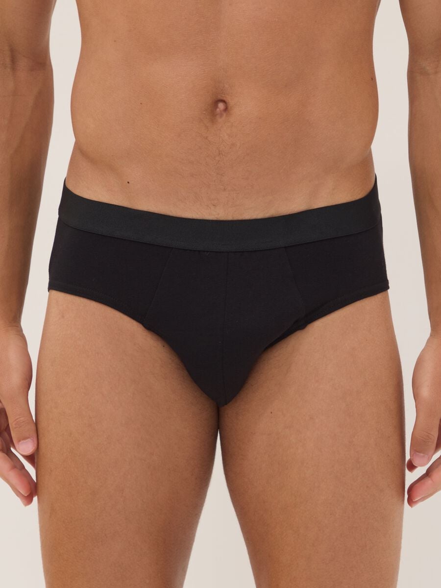 Multipack di cinque slip neri in cotone organico elasticizzato_1