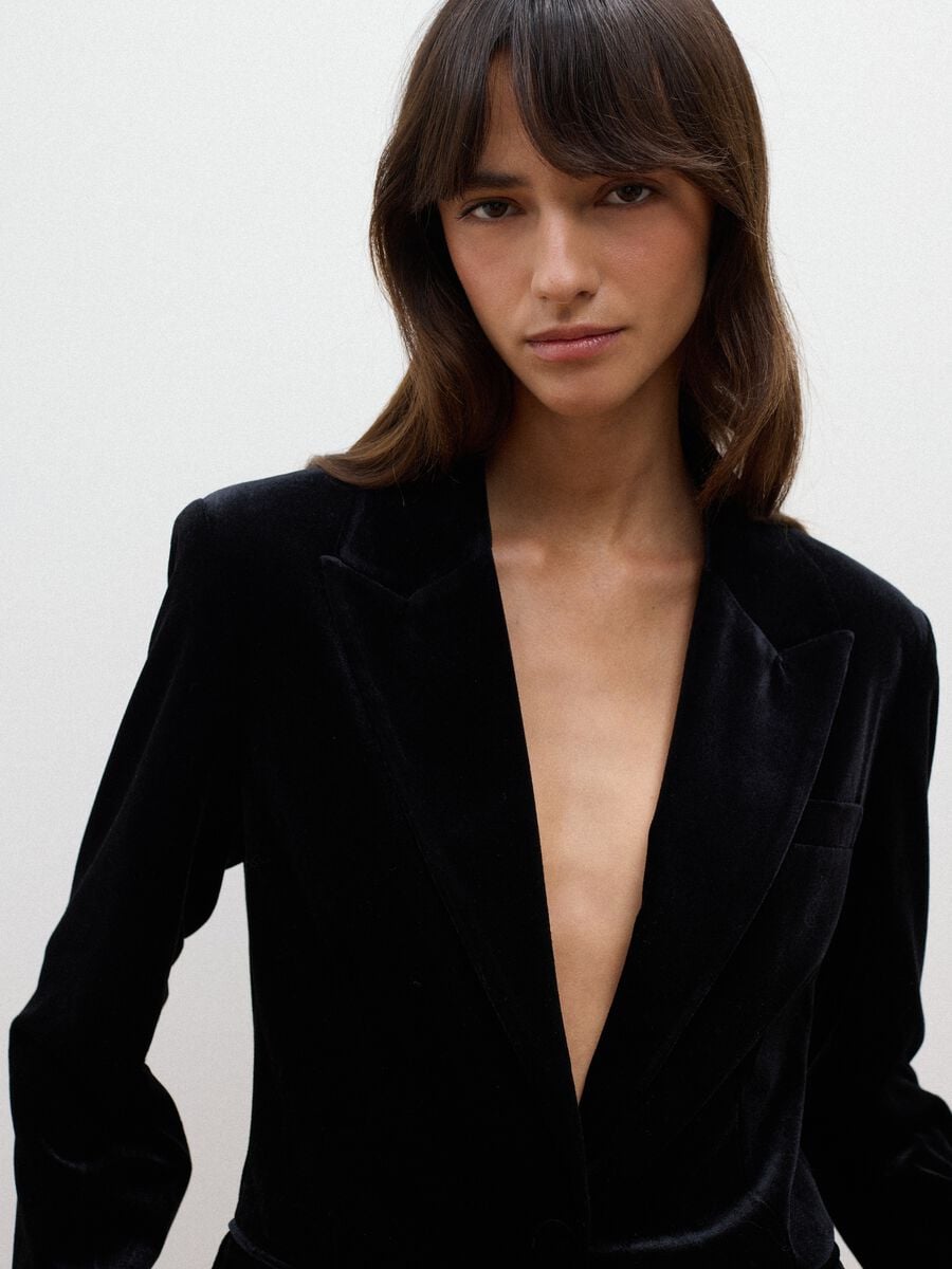 Blazer nero in tessuto elasticizzato_1