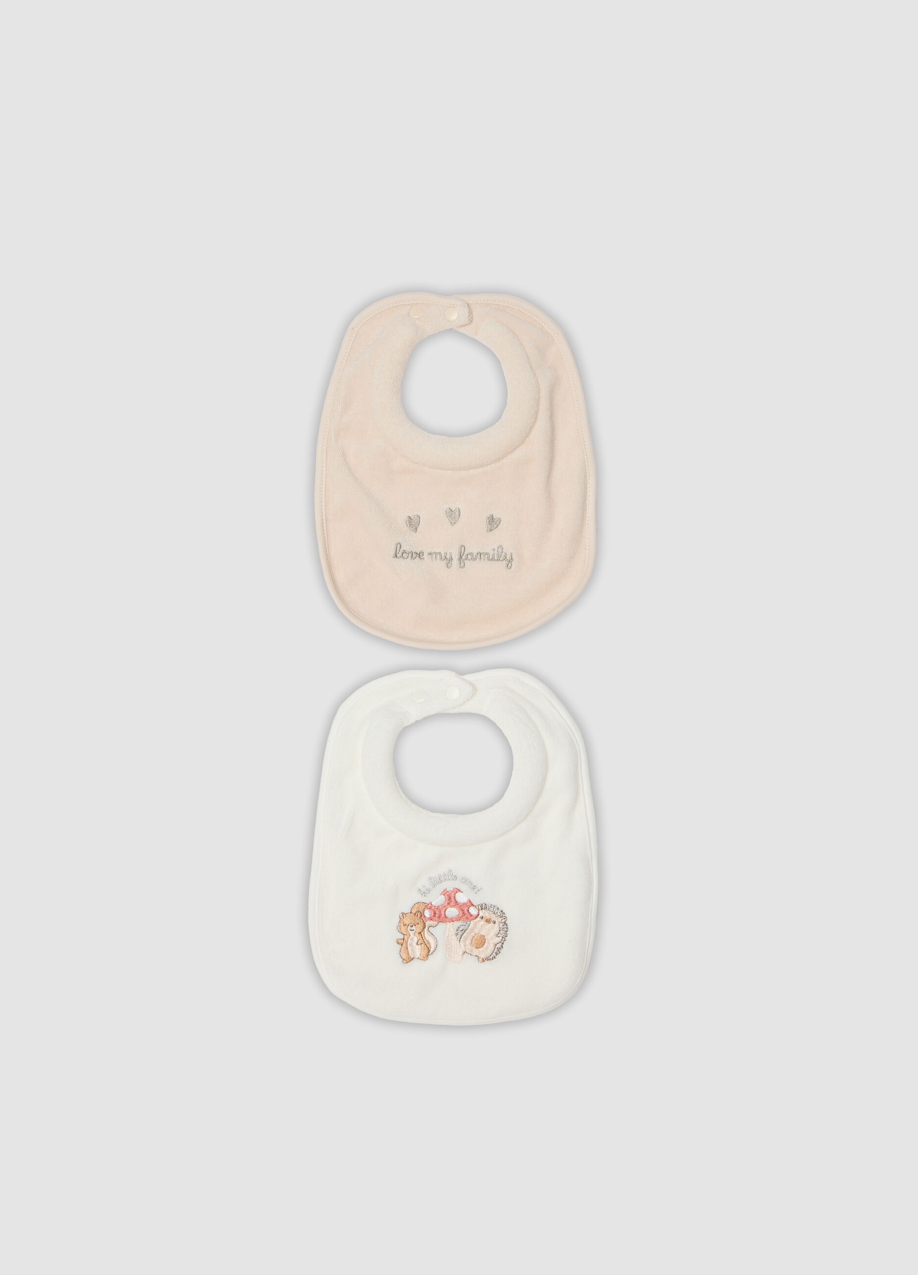 Two-pack of beige and white organic cotton-blend bibs with embroidery