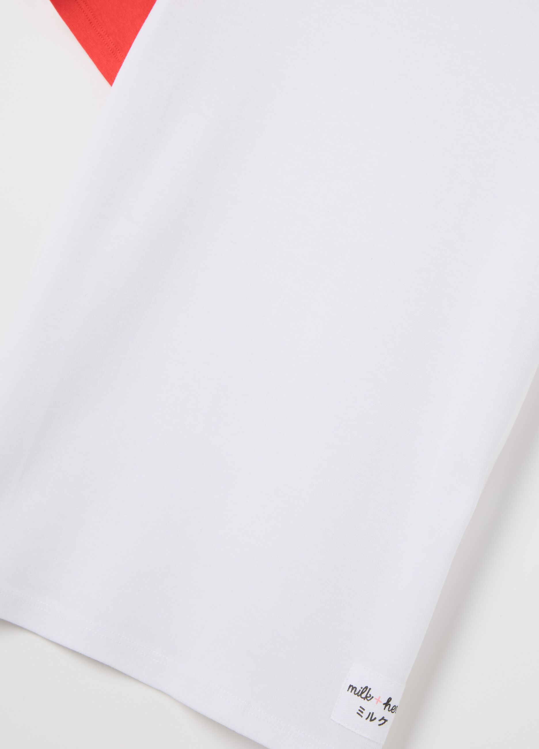 White T-shirt with red raglan sleeves