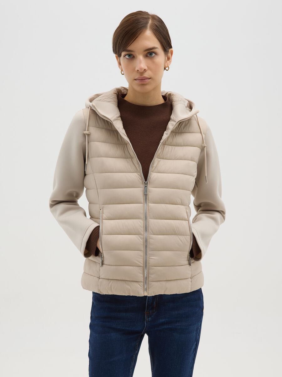 Giacca imbottita beige regular fit con cappuccio e zip_0