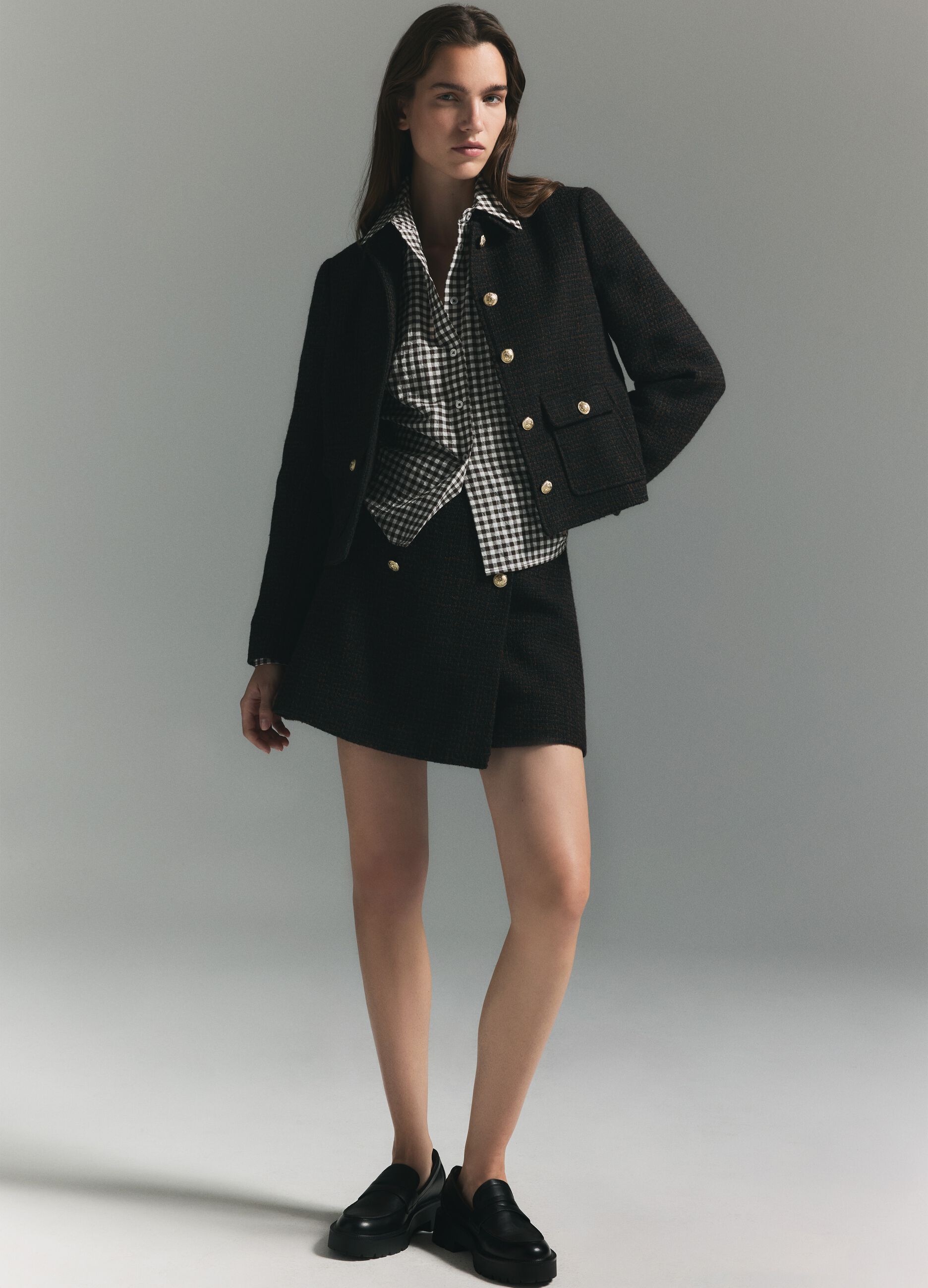 Brown wool blend blazer with gold buttons