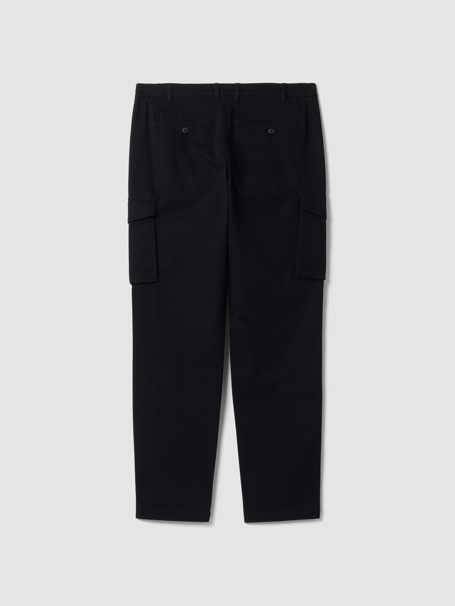 Pantaloni cargo neri in cotone elasticizzato slim fit_7