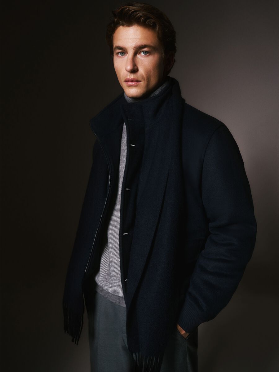 Giacca imbottita blu regular fit con zip e bottoni_0