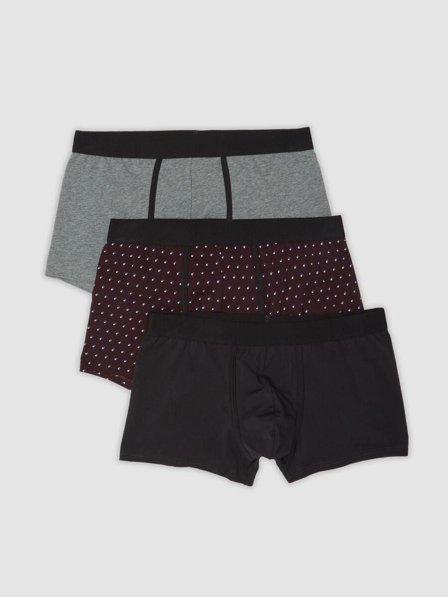 Tripack boxer nero, grigio melange e rosso bordeaux in cotone organico elasticizzato_0