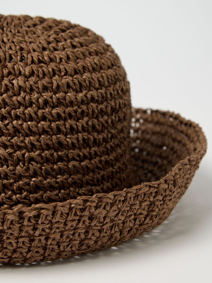 Brown cloche hat in woven straw_2