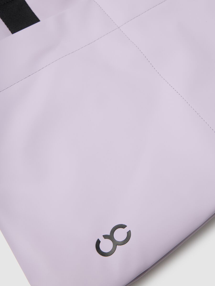 Purple shopper bag with multiple compartments and adjustable shoulder strap_2