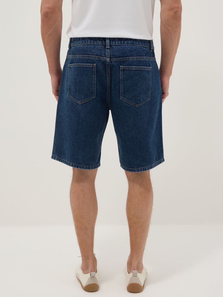 Blue denim Bermuda shorts in cotton blend, regular fit_2