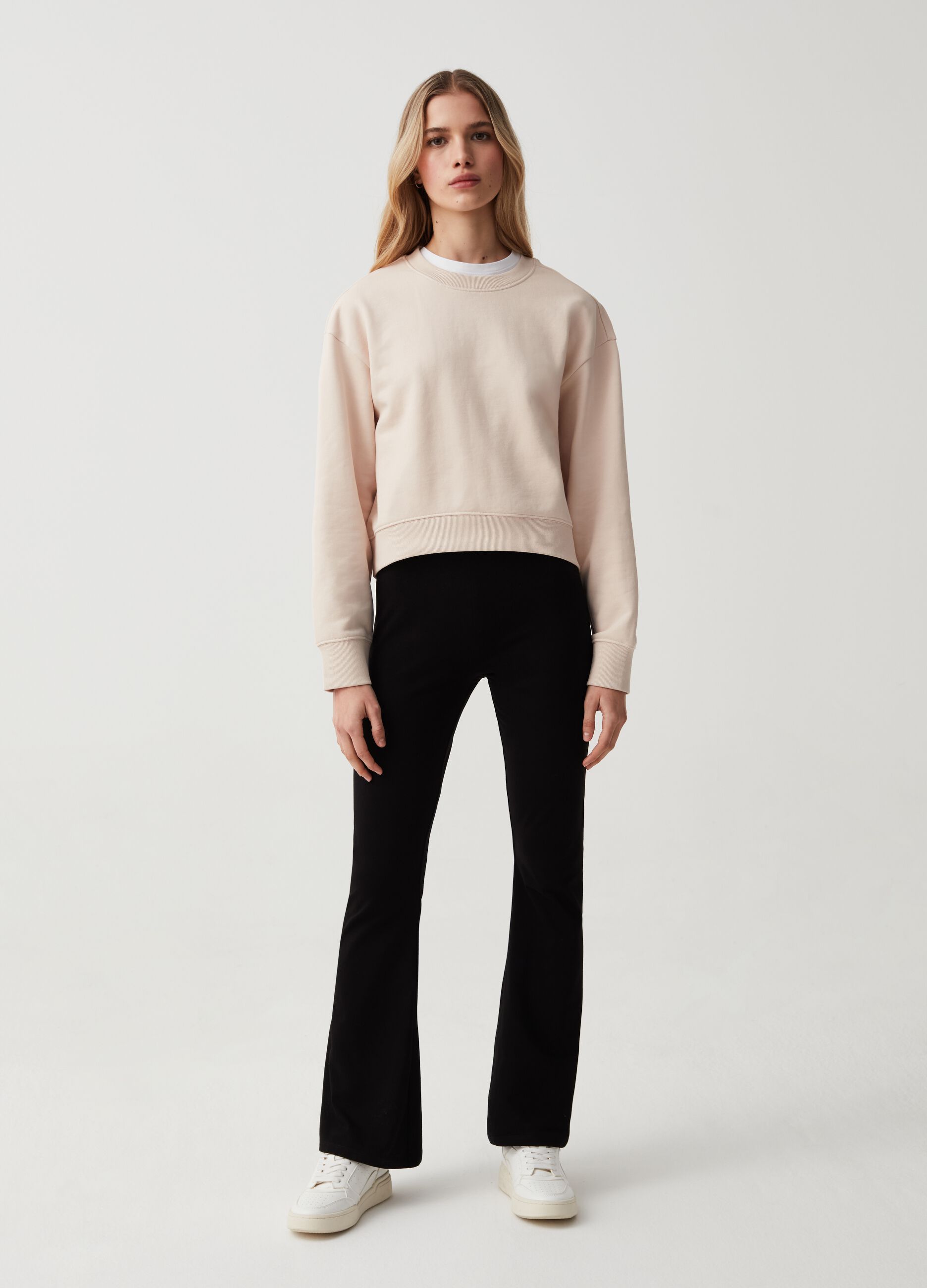 Leggings Essential flare fit in cotone stretch