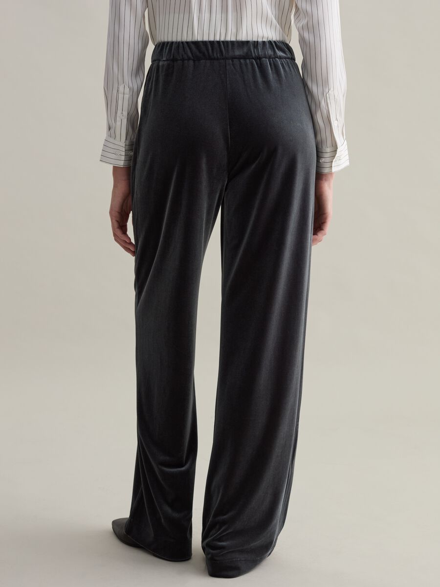 Wide-leg trousers in velvet_3
