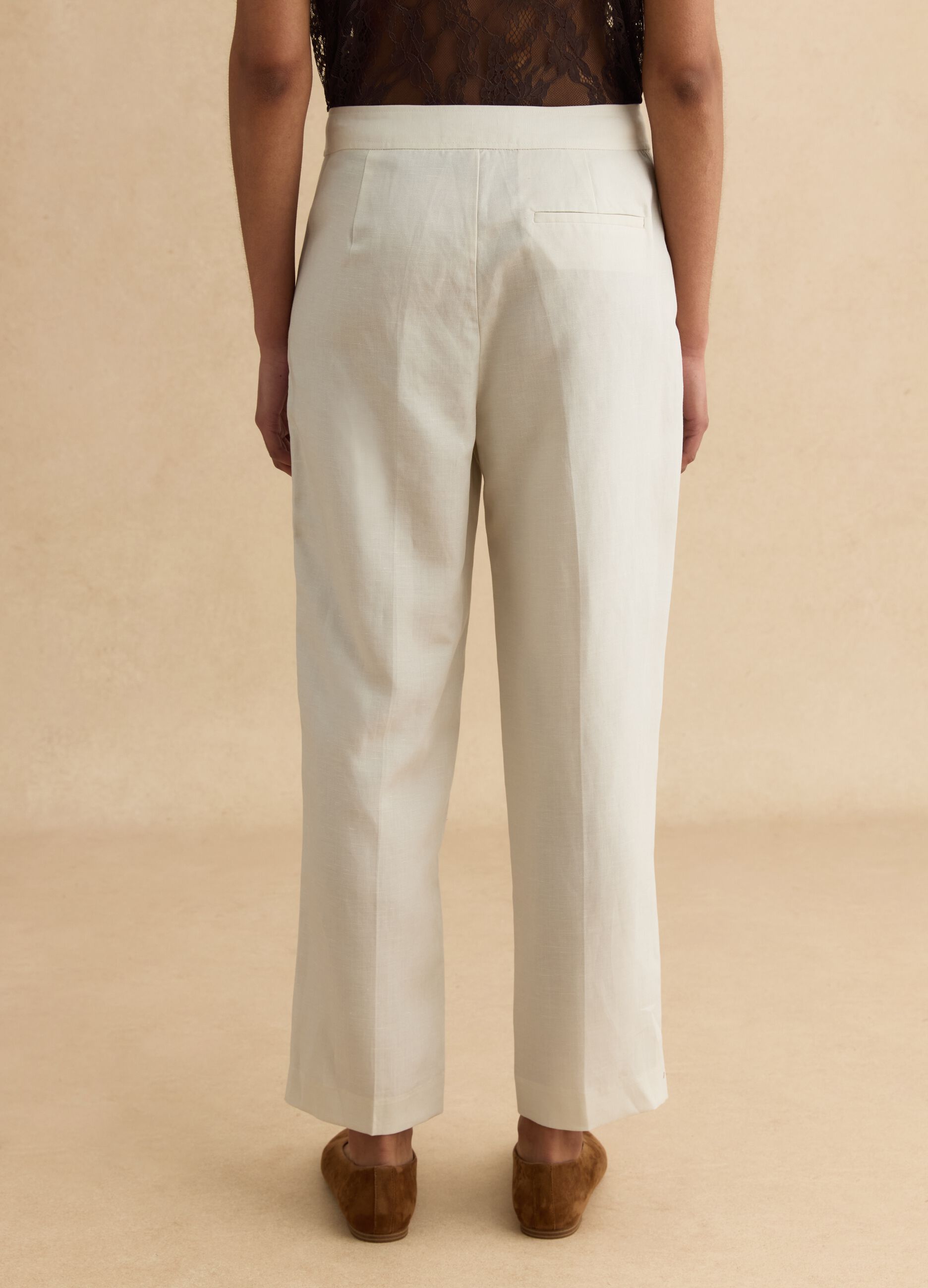 Pantaloni in misto lyocell e lino beige regular fit