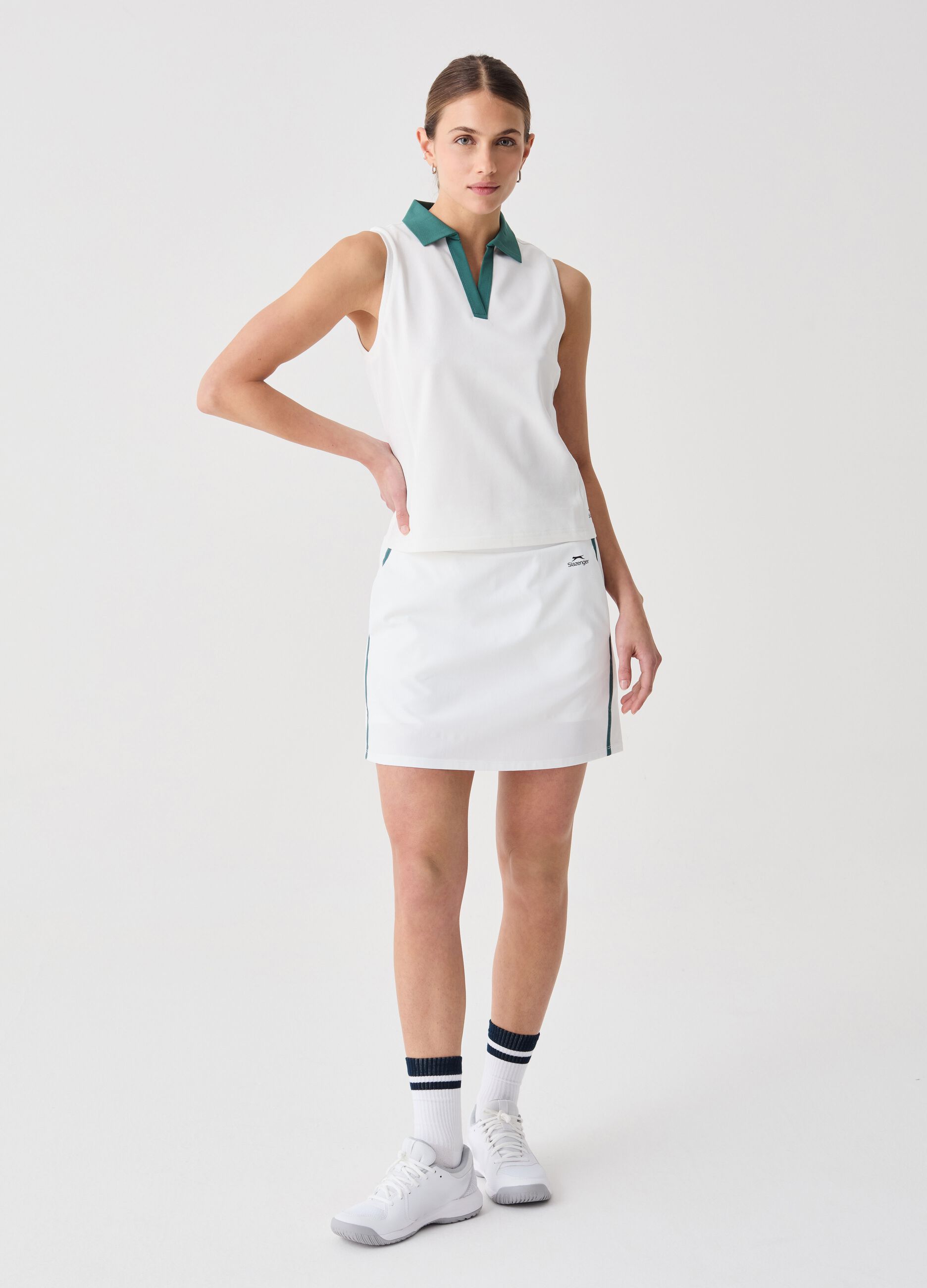 SLAZENGER sleeveless polo shirt in technical fabric