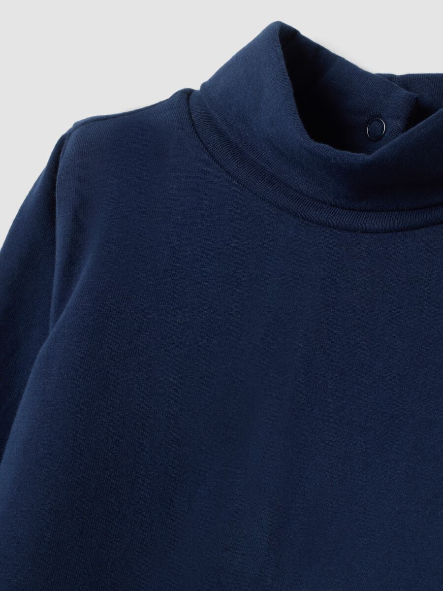 Maglia blu notte in cotone organico elasticizzato girocollo_2