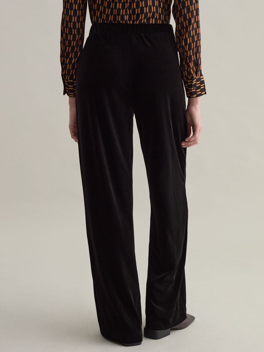 Wide-leg trousers in velvet_3