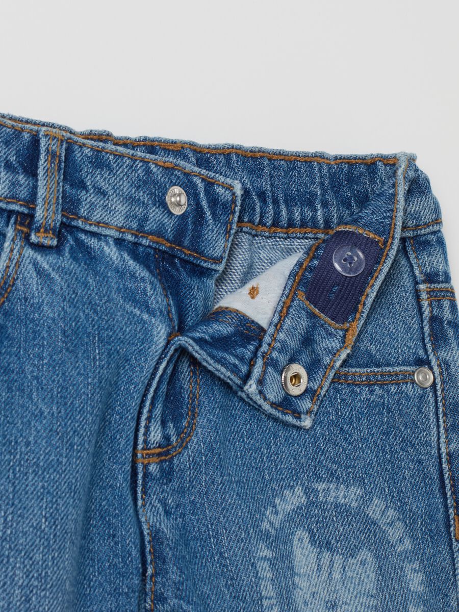 Jeans cinque tasche con stampa tigrotto_2