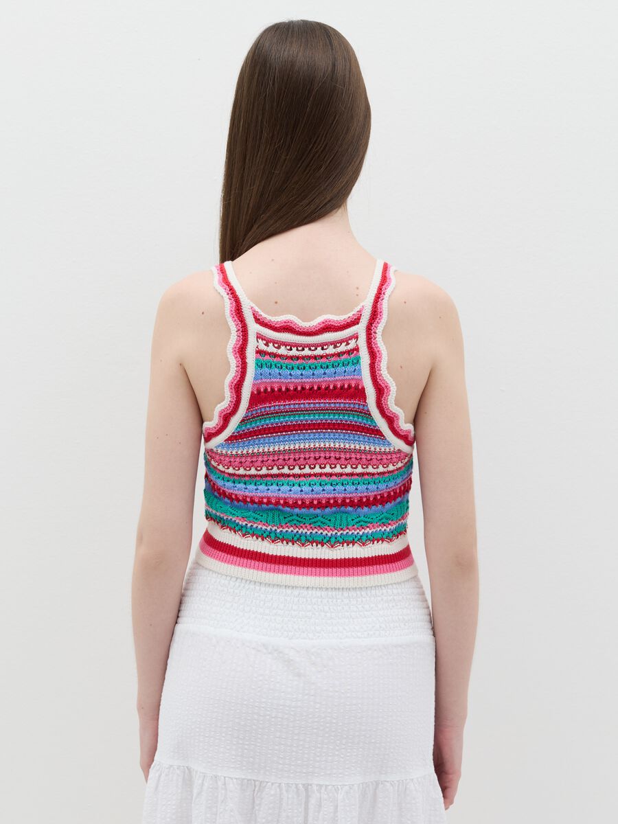 Cropped tank top in multicoloured crochet_3