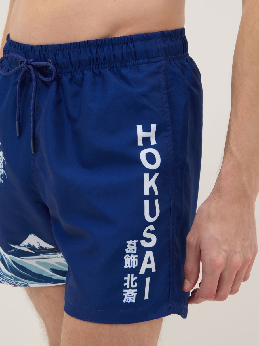 Boxer da mare blu con stampa onda Hokusai_3