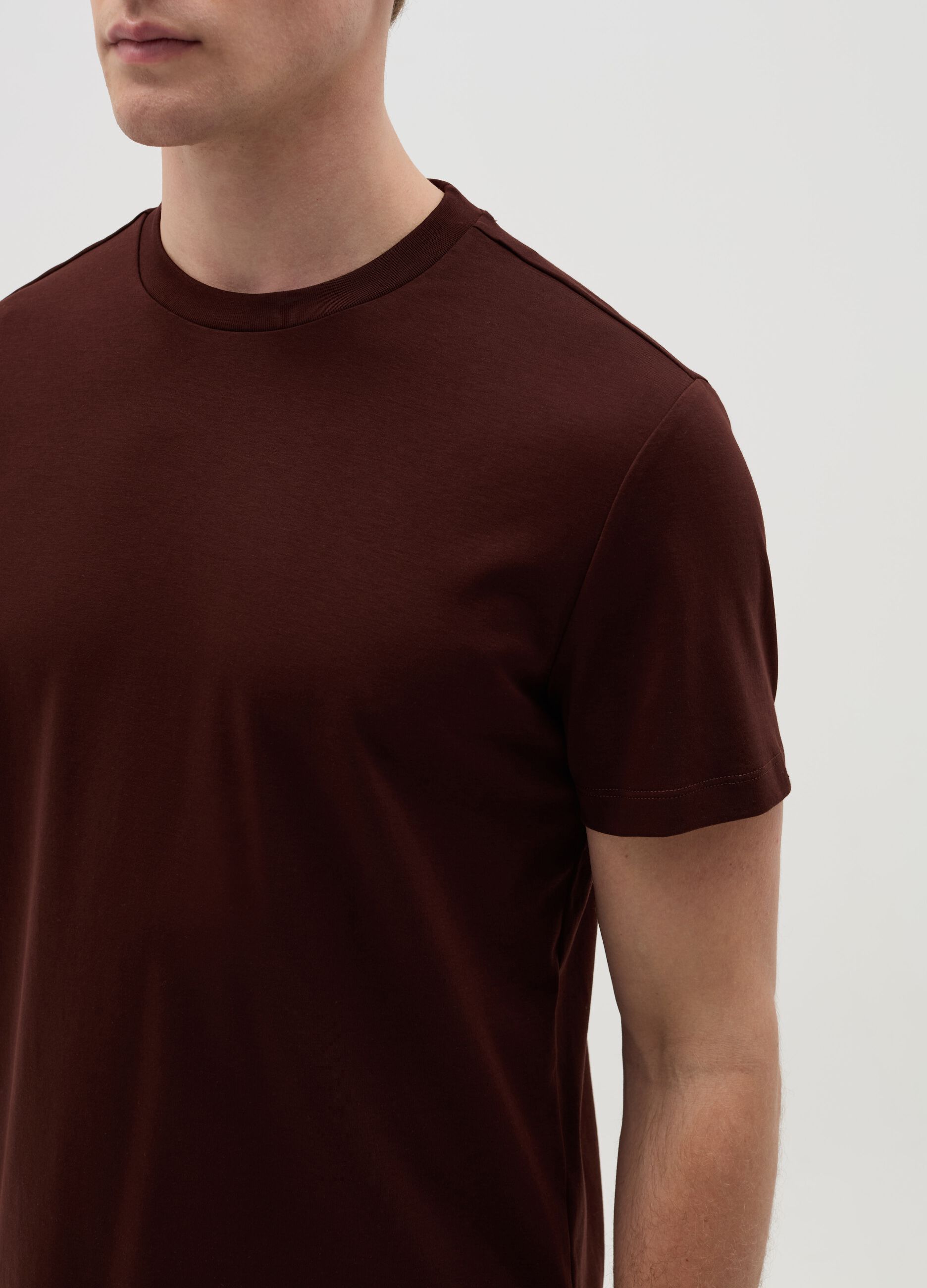 Regular-fit T-shirt with round neck
