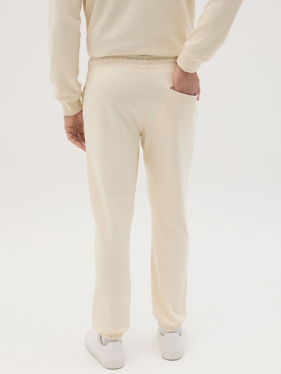 Slim-fit joggers with logo embroidery and drawstring_3