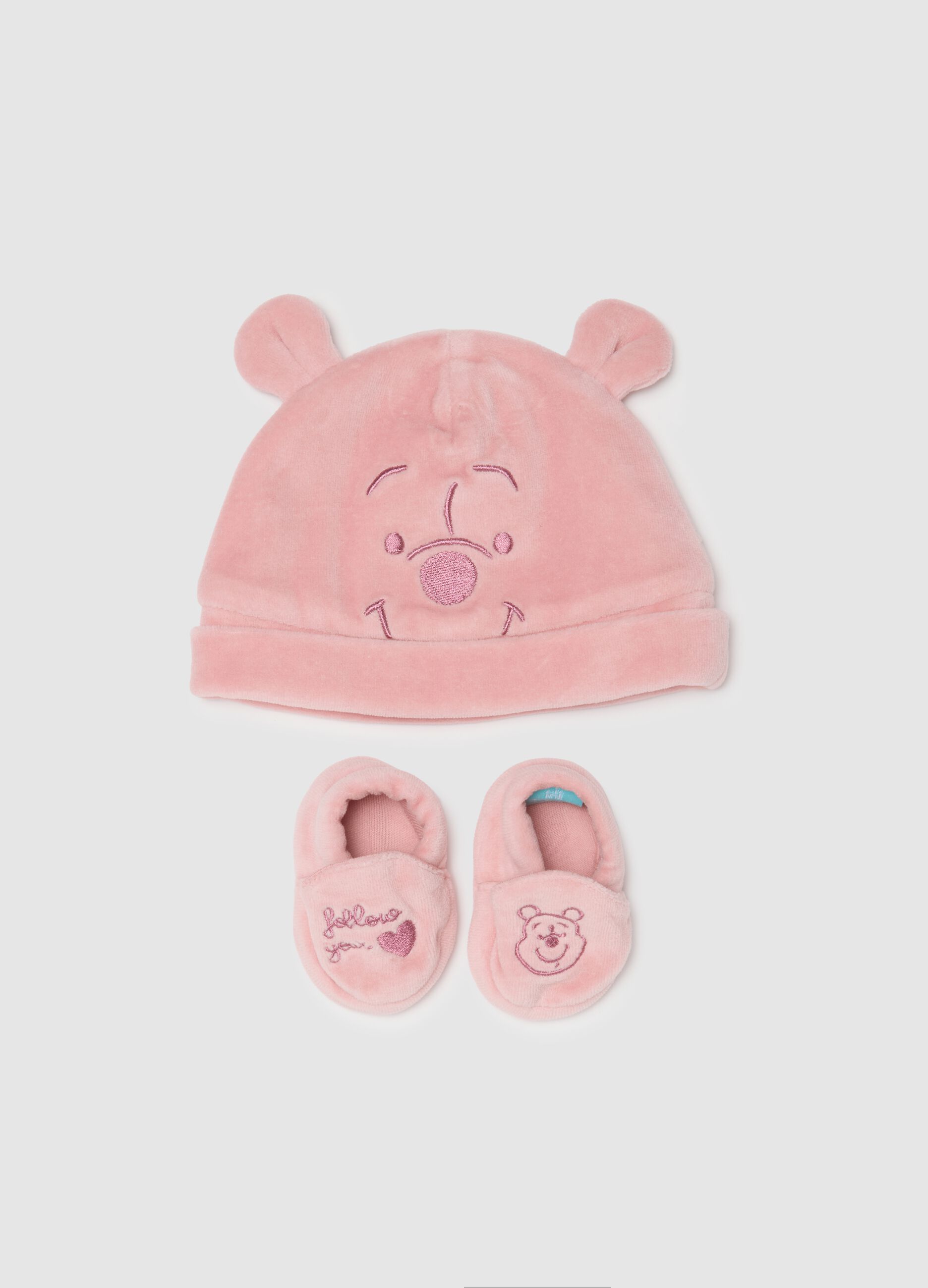 Pink cotton hat and booties for newborn girl