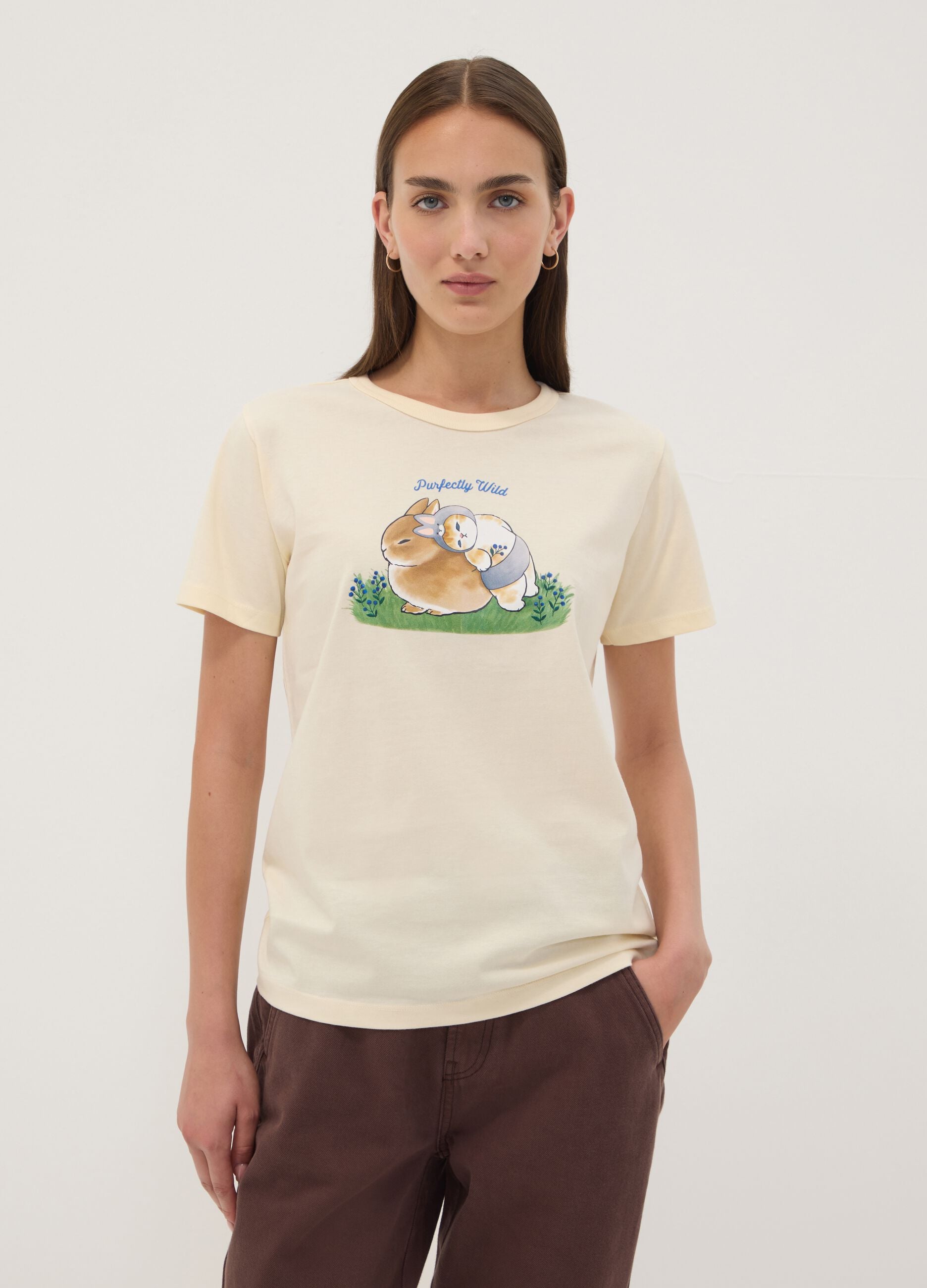 Beige pure cotton regular-fit T-shirt with cute animal print
