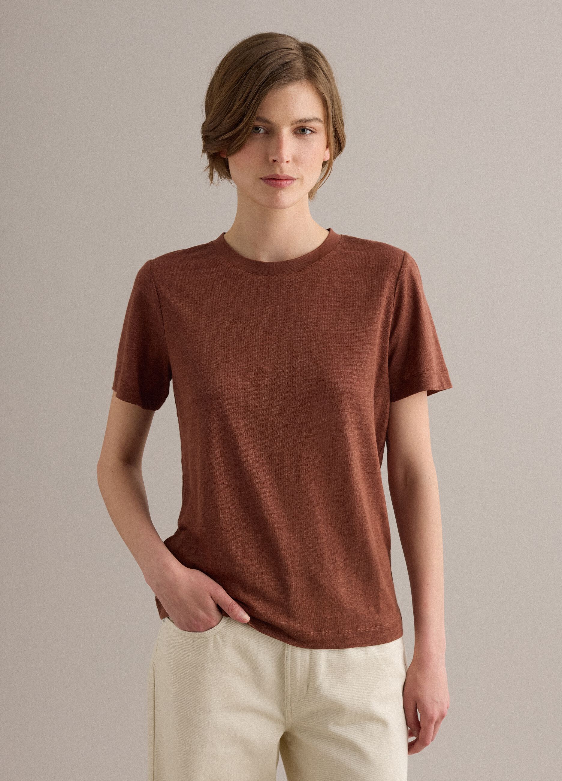 Brown pure linen short-sleeve regular-fit T-shirt