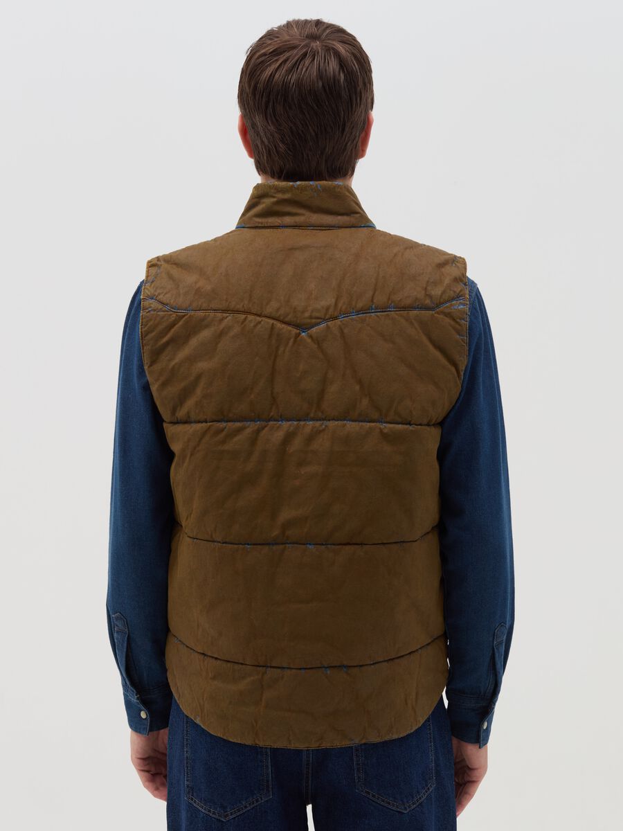 Limited Edition Gilet in leather-effect denim_2