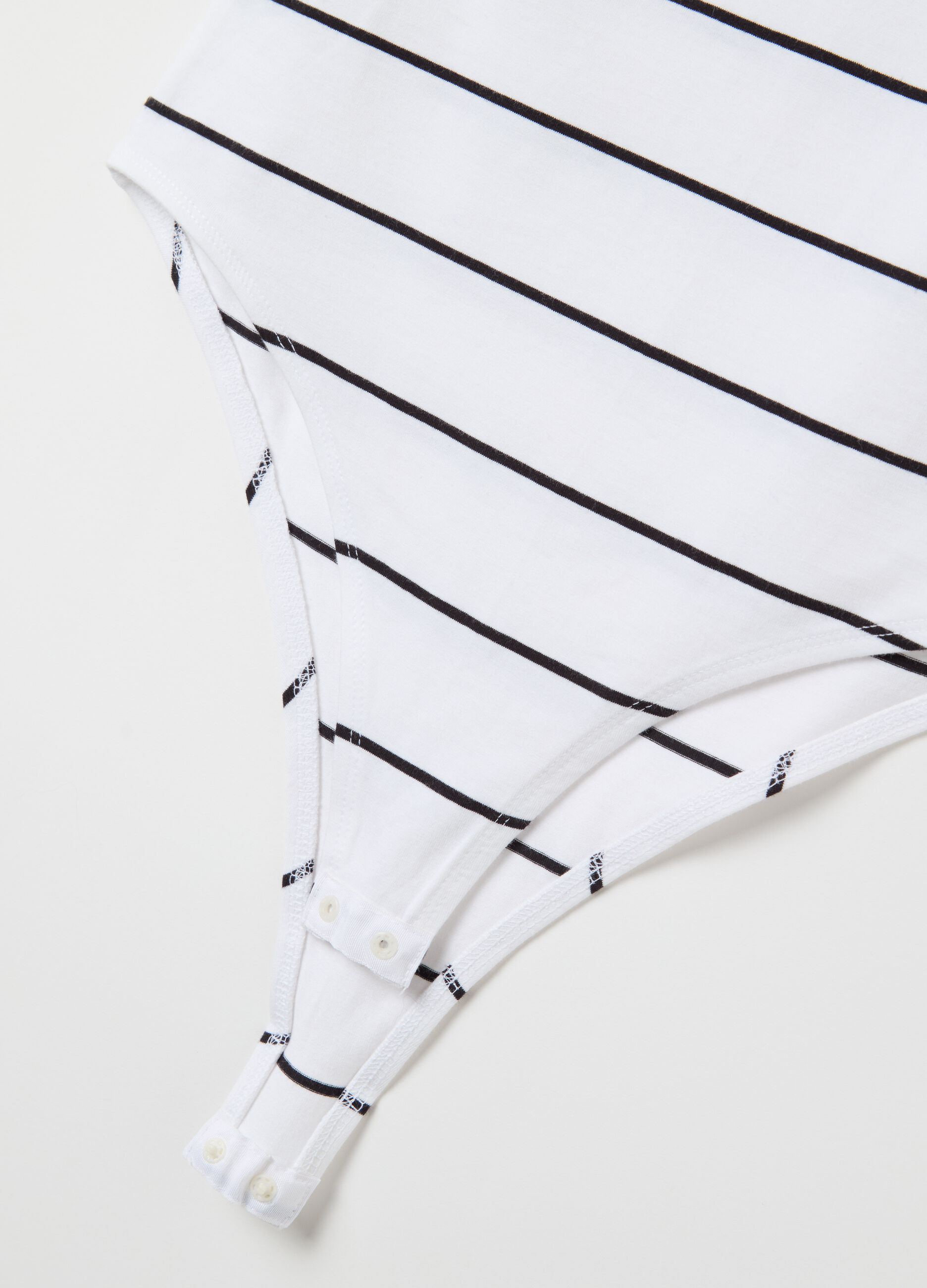 Striped bodysuit with short sleeves