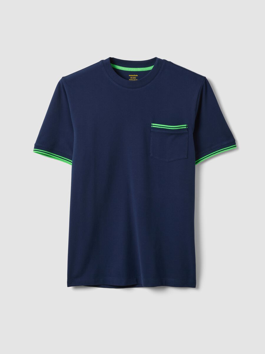 Blue stretch cotton T-shirt with chest pocket_4