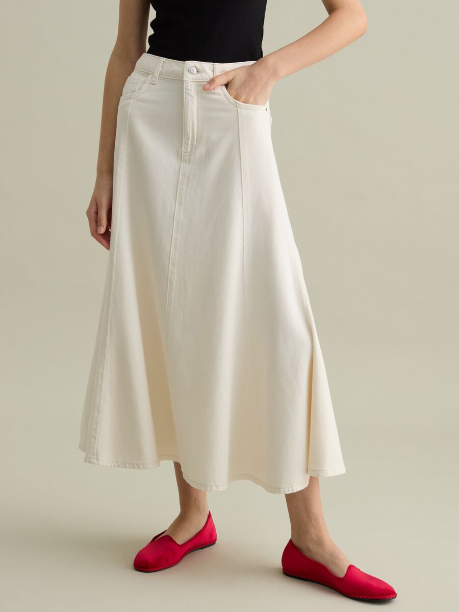 Long full skirt in denim_1