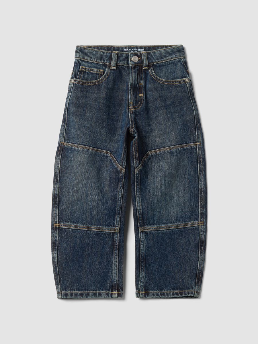 Blue relaxed-fit pure cotton jeans for boys_0