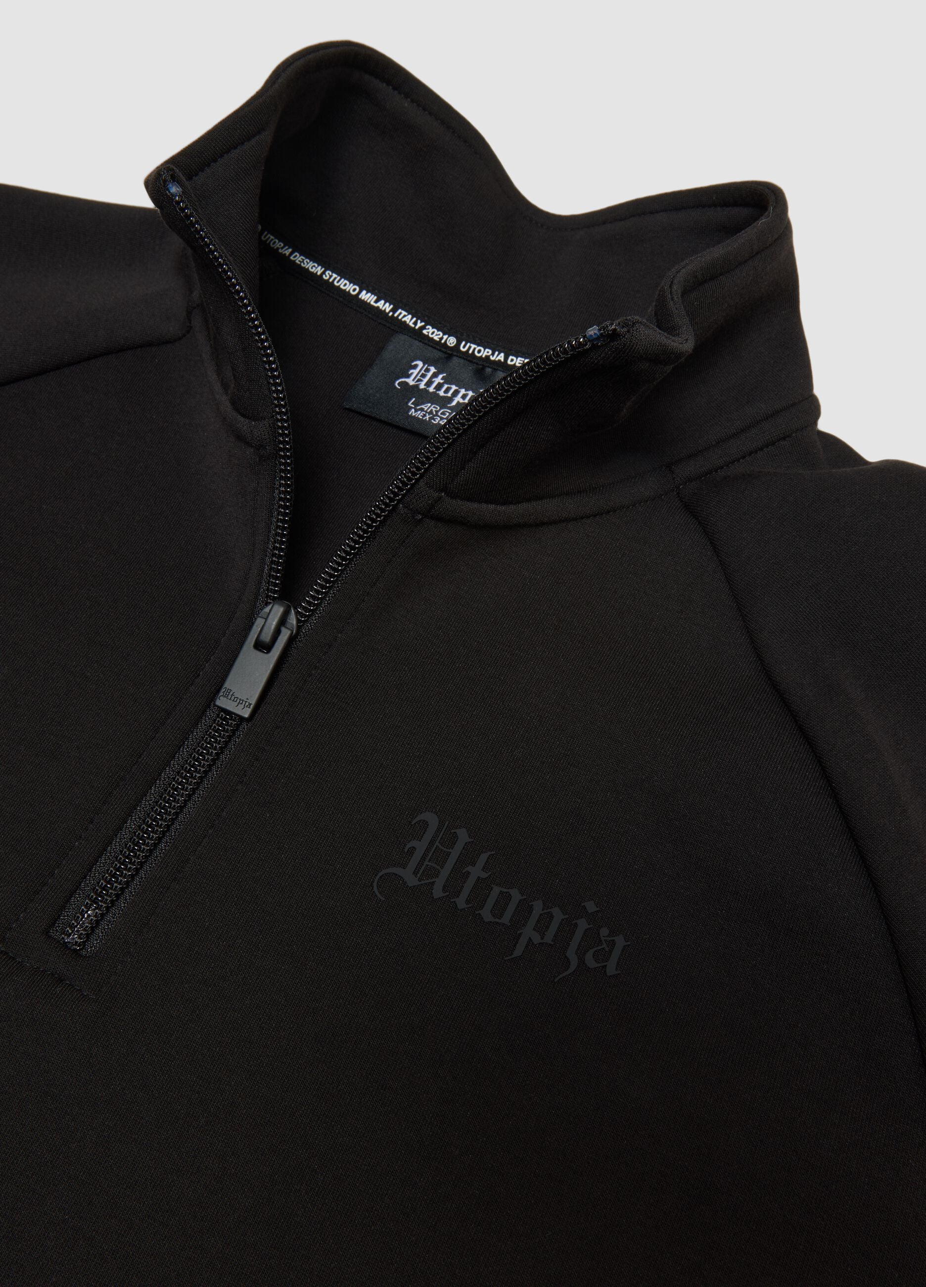 Technical Half-Zip Sweater &ndash; Fitted Black