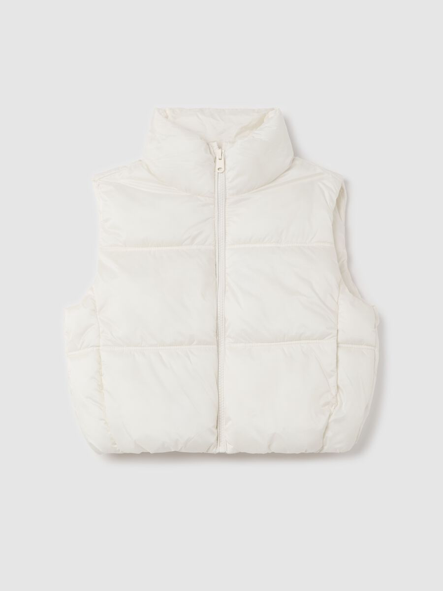 Quilted gilet in water-repellent fabric_3