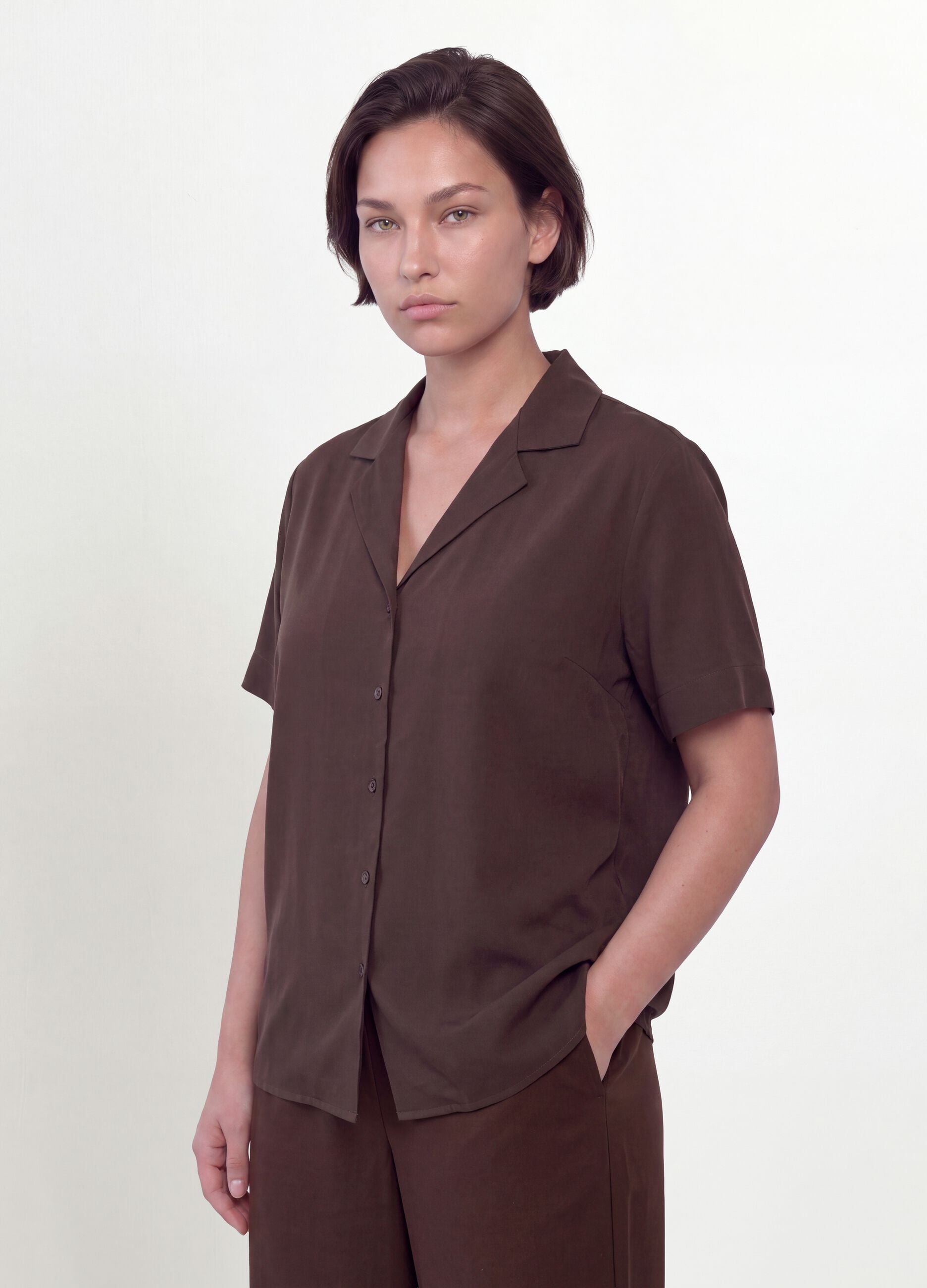 Brown oversized short-sleeve viscose-blend shirt
