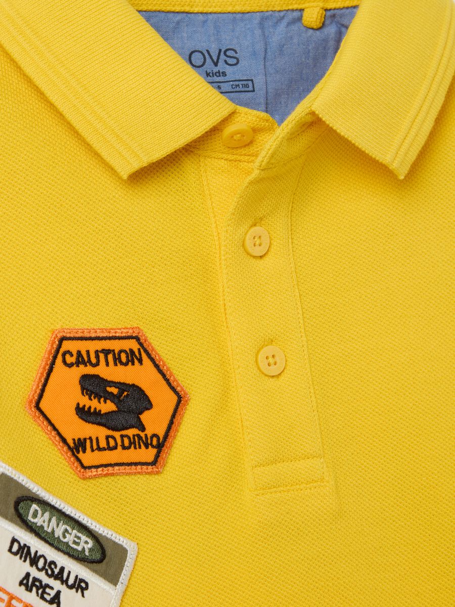 Piquet polo shirt with patch and "Going to Discover" print_2