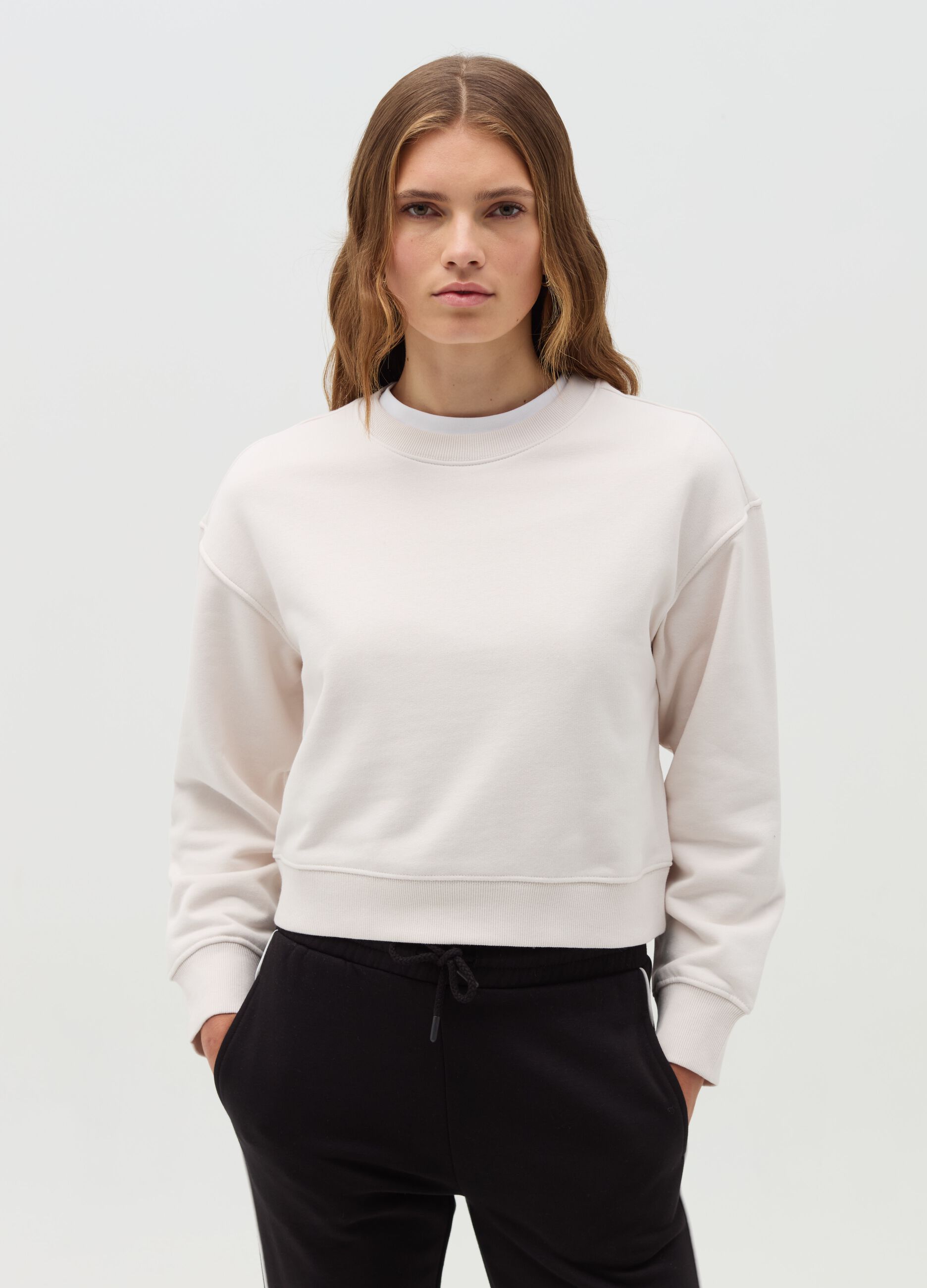 Essential relaxed-fit sweatshirt