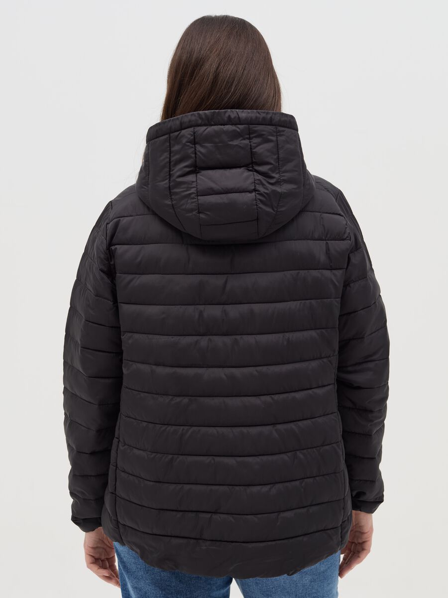 Curvy ultralight short puffer jacket with hood_3