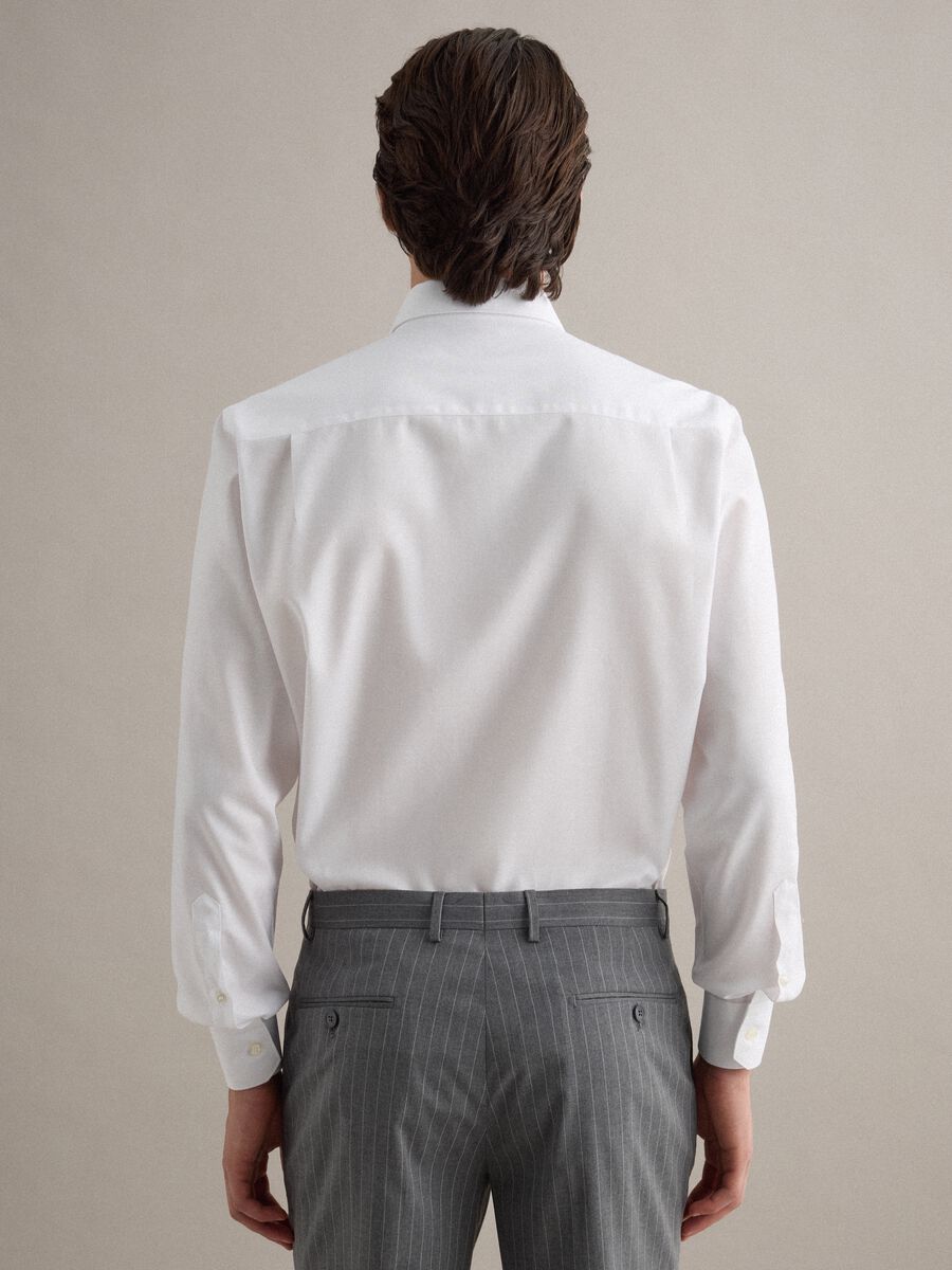 White pure cotton regular fit easy iron shirt_3