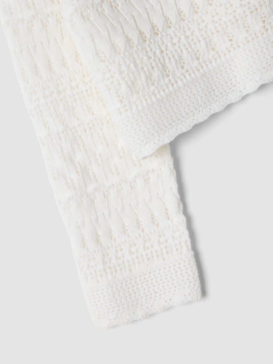 White fitted pure cotton knitted cardigan for baby girl_2