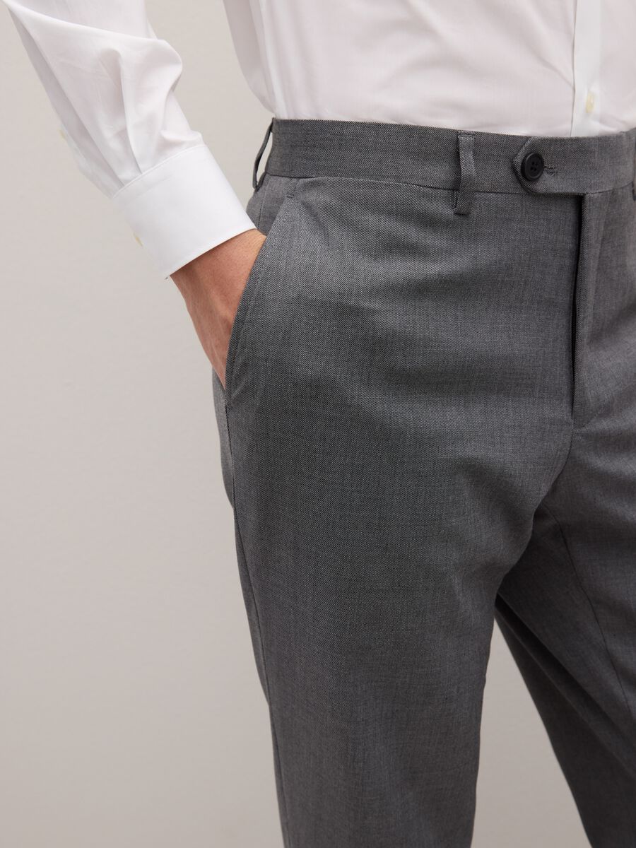 Grey Regular Fit Trousers_3