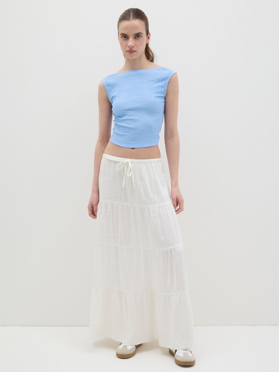 Form-fitting blue top in stretch fabric_1