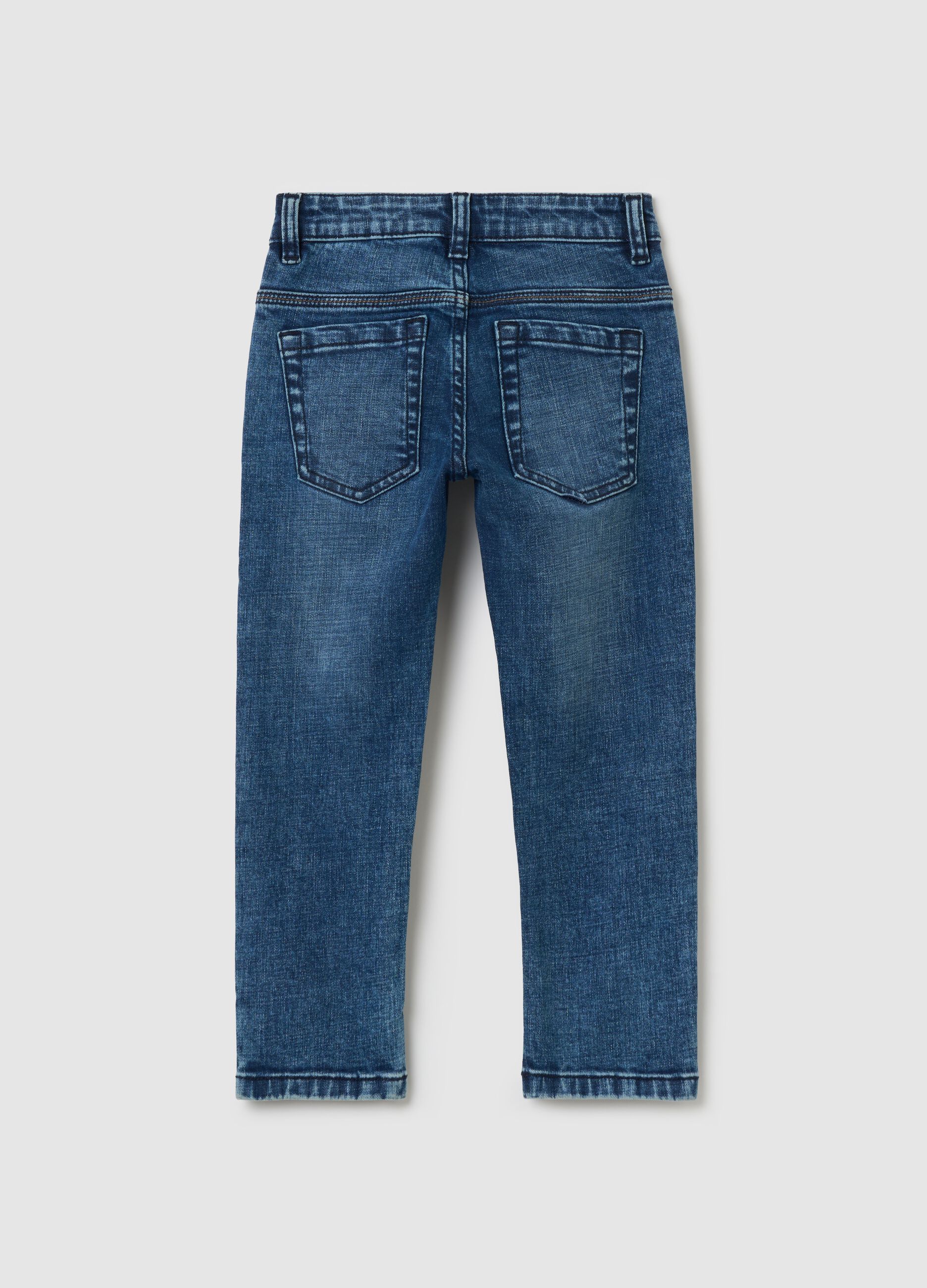 Slim-fit jeans with five pockets